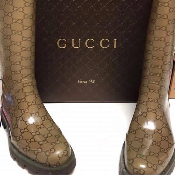 Gucci Shoes - Gucci Signature Rain boots
